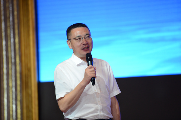 江曉華.jpg