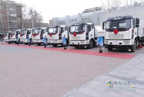 一汽解放J6L環衛車天津展示車輛