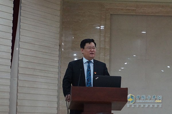 北京環(huán)衛(wèi)集團副總經理、新聞發(fā)言人羅偉